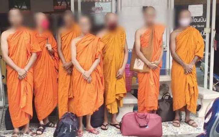 থাইল্যান্ডে ভিক্ষুর বেশধারী ৭ বাংলাদেশি গ্রেফতার