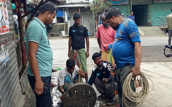 আড়াইহাজারে অবৈধ গ্যাস সংযোগ বিচ্ছিন্ন, হোটেলকে জরিমানা