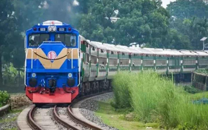 ৯ ঘণ্টা পর ঢাকা-ময়মনসিংহ রুটে রেল যোগাযোগ স্বাভাবিক