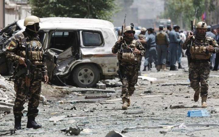 আফগানিস্তানে বোমা হামলায় ২৬ সেনা নিহত