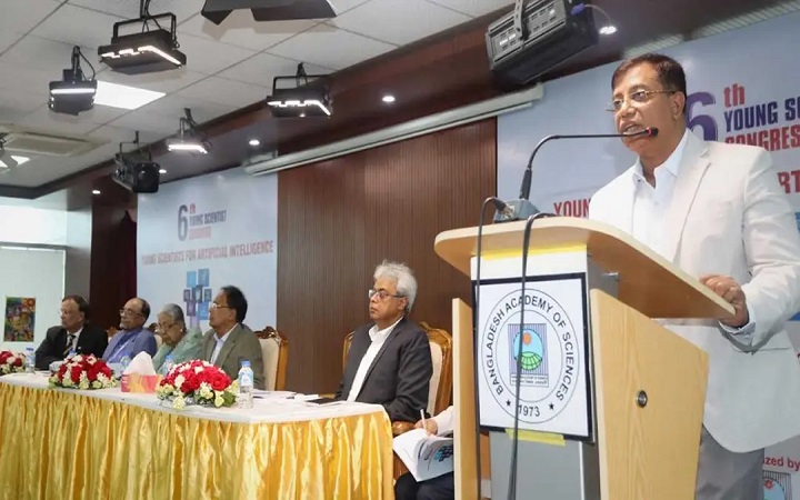 তরুণ বিজ্ঞানীরা দেশের ভবিষ্যৎ নির্মাতা : ইউজিসি চেয়ারম্যান