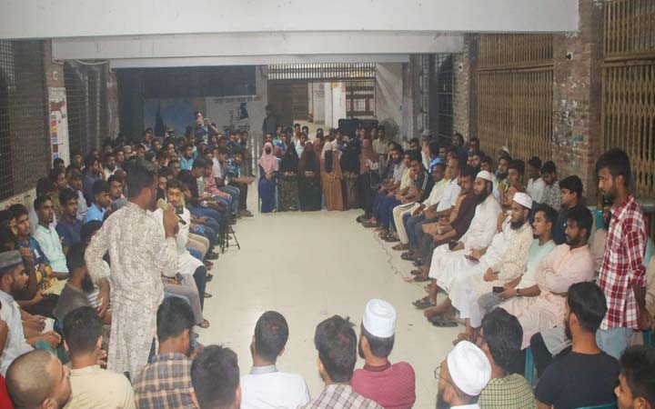 শিক্ষার্থীরা চাইলে ইকসু গঠনে কোনো বাধা নেই: উপ-উপাচার্য