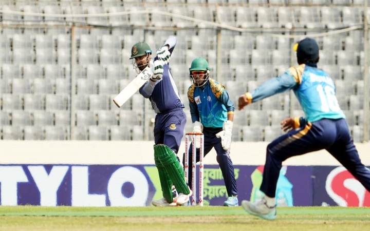 ইমরুল-তামিমদের জয়ের দিনে সাব্বিরদের হার