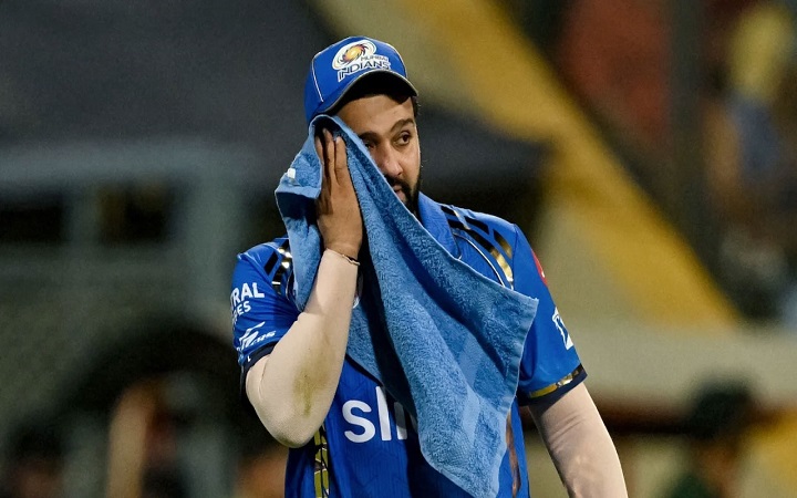 ১৮ ডাক খেয়ে রেকর্ড গড়লেন রোহিত