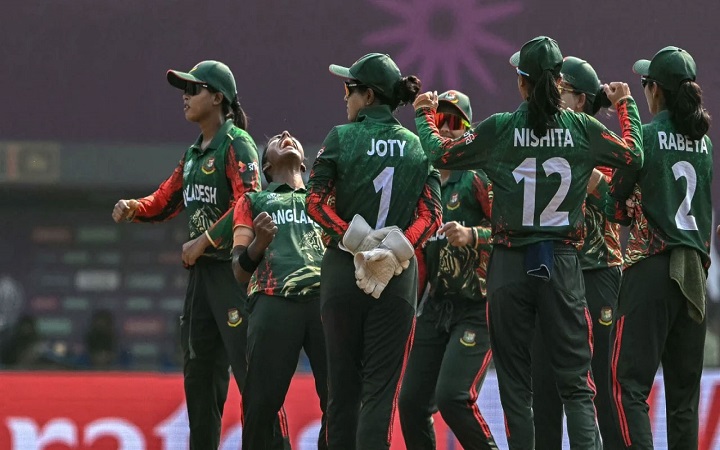 শ্রীলঙ্কার কাছে হেরে সেমির স্বপ্ন শেষ বাংলাদেশের