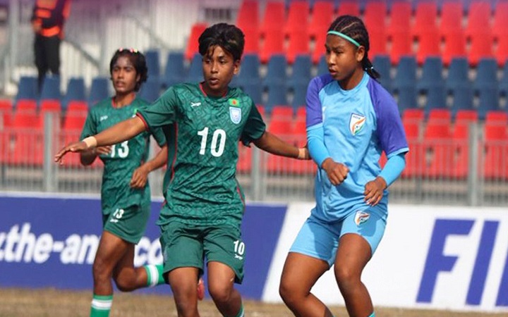 ভারতের বিপক্ষে ফাইনালে পিছিয়ে বাংলাদেশ
