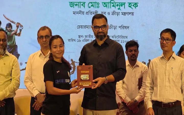 ক্রীড়া ভাতা পাচ্ছেন ঋতুপর্ণা-নিয়াজ মোর্শেদরা, নেই হামজা-সামিত