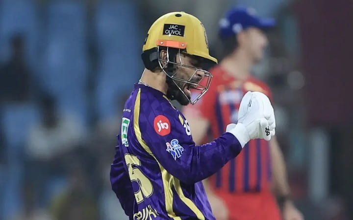 ধোনির ১৫ বছরের পুরোনো রেকর্ড ভাঙলেন রিংকু