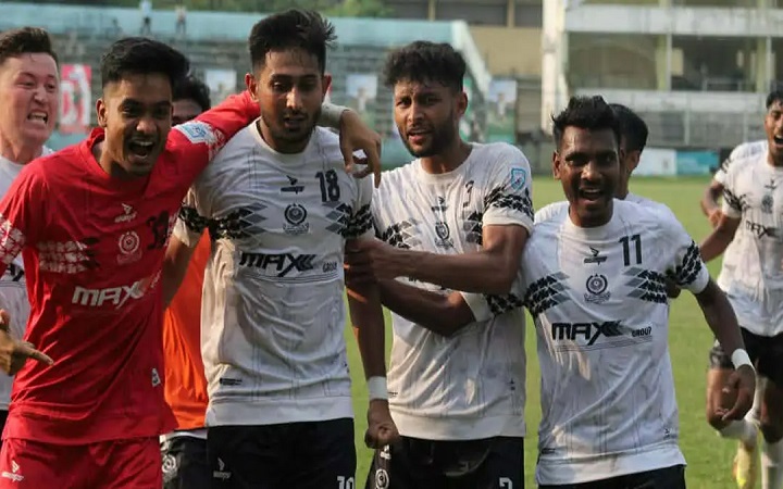 জামালের দুর্দান্ত গোলের পরও নাটকীয় জয়ে ফাইনালে মোহামেডান