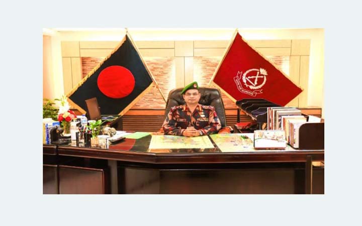 বিজিবির মহাপরিচালক হিসেবে দায়িত্ব নিলেন মেজর জেনারেল সাকিল আহমেদ