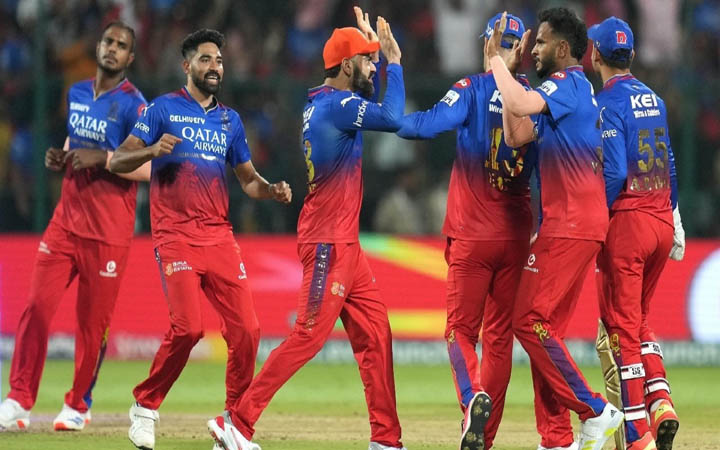 পরীক্ষায় ফেল করে দল থেকে বাদ ক্রিকেটার