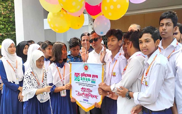 ফরিদপুরে তিন দিনব্যাপী ভূমি সেবা মেলার উদ্বোধন