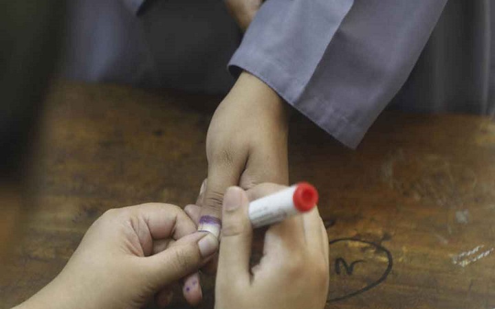 ভোটের কালি আঙুলে লেগে থাকলে অজু-নামাজ শুদ্ধ হবে কি?