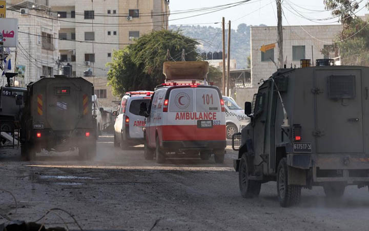 পশ্চিম তীরে ইসরায়েলি বিমান হামলায় ১০ ফিলিস্তিনি নিহত