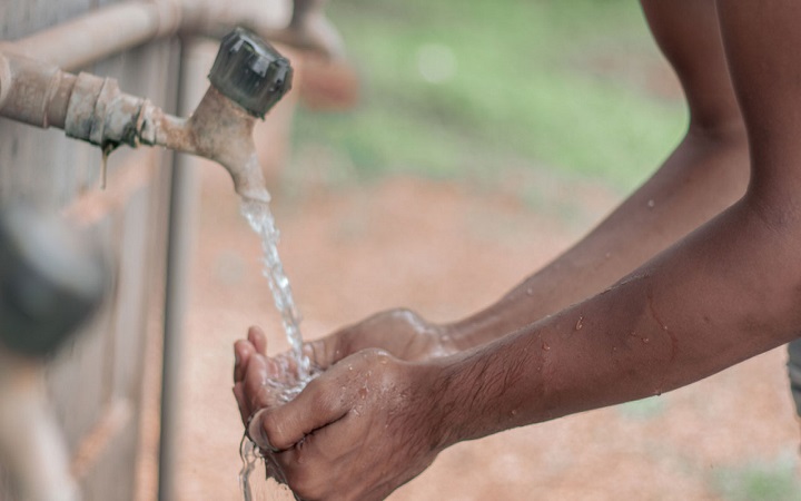 অজু শেষে কোনো অঙ্গ শুকনো থাকার সন্দেহ হলে করণীয়