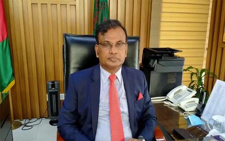 পর্দার আড়ালে জোট হলে তফসিল পেছানোর সুযোগ আছে : ইসি আনিছুর