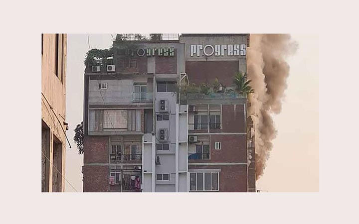 গুলশানের আগুন নিয়ন্ত্রণে