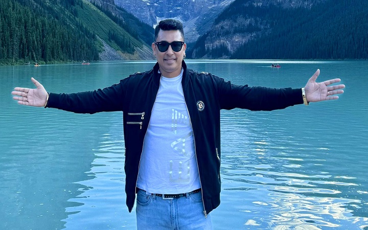 নতুন পেশায় যুক্ত হলেন জায়েদ খান