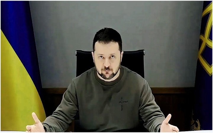 শান্তি আলোচনায় প্রস্তুত জেলেনস্কি, ভূখণ্ড না ছাড়ার শর্ত