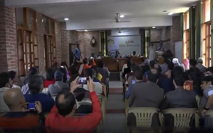 যশোরে শুরু হয়েছে দুই দিনব্যাপী পূর্বপশ্চিম সাহিত্য উৎসব